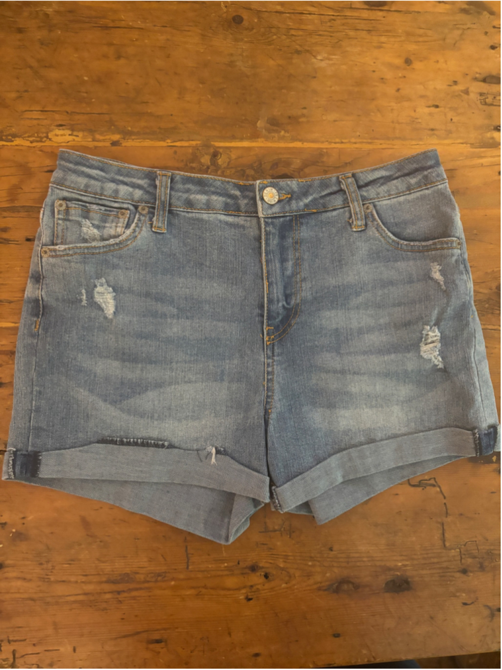Love Tree cuff lt wsh denim shrts WM M #coastal # beach #summer